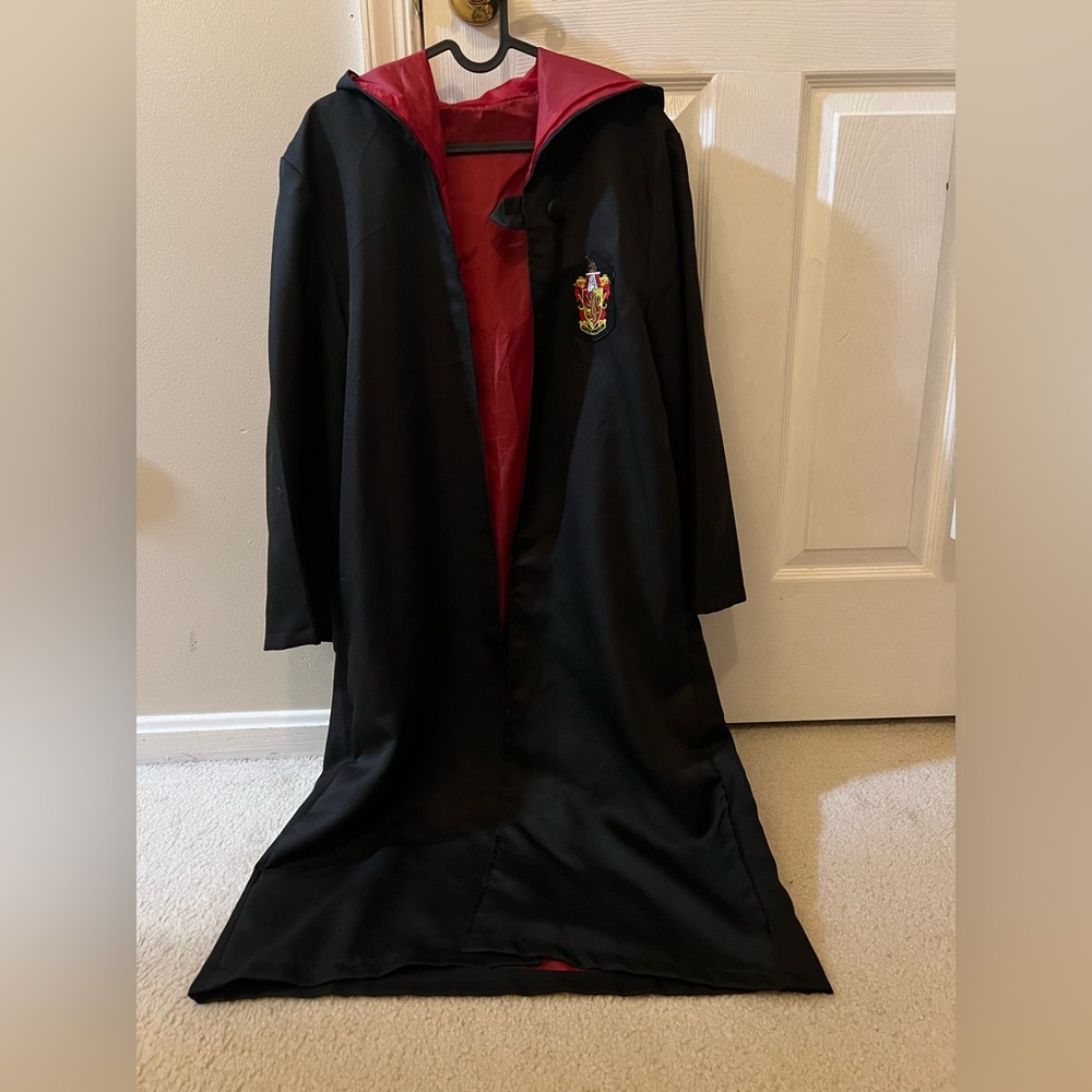 Harry Potter Gryffindor Wizard Robe Gown Size Small